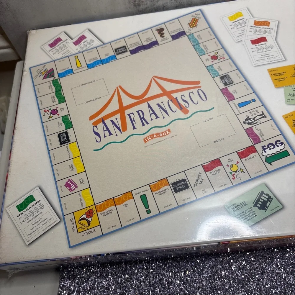 San Francisco In-A-Box Kids Puzzle & Game – Colorful Multicolor City Set